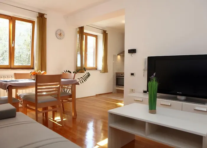 Peaceful Apartment Ankaran Sp